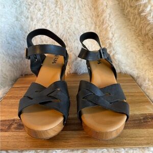 KORKS Bagley Platform Heeled Sandal Size 11